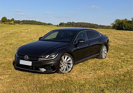 VW Arteon Volkswagen R-Line / ACC / STDHZG / Garantie / AHK