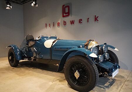 Bentley Racer 3/8 8Zyl. *Neu Aufgebaut von Racing Green