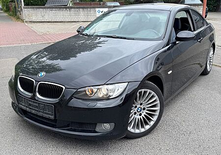 BMW 320i Coupe