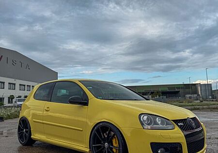 VW Volkswagen Golf 5 GTI Pirelli