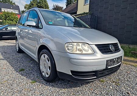 VW Touran Volkswagen Trendline / 1.HAND / DSG AUTOMATIK / TÜV