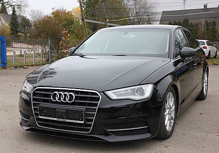 Audi A3 1.6tdi Aut. Attraction - Sportback