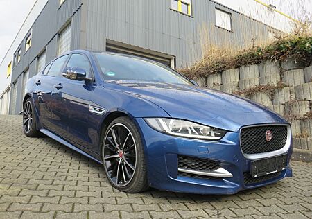 Jaguar XE R-SPORT*NAVI*PANO*EXPORT/GEWERBE