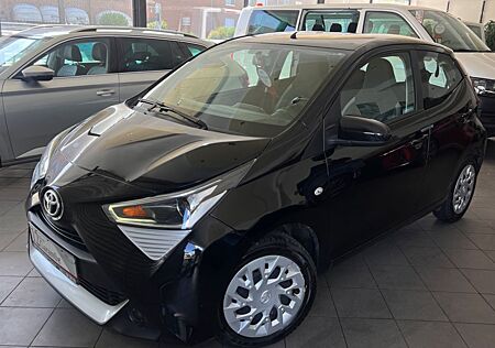 Toyota Aygo (X) -play MultiLenkrad~Bluetooth~Kamera~5.Trg~