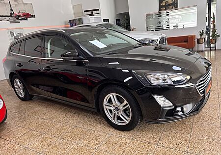 Ford Focus Turnier Cool & Connect