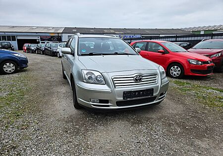 Toyota Avensis Kombi 1.8 Sol Mit Gas Anlage