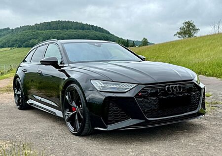 Audi RS6 RS Essentials|AHK|STHZ|UPE 174|GAR 11/27