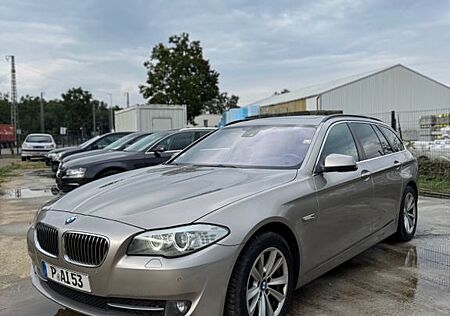 BMW 530 Baureihe 5 Touring d xDrive