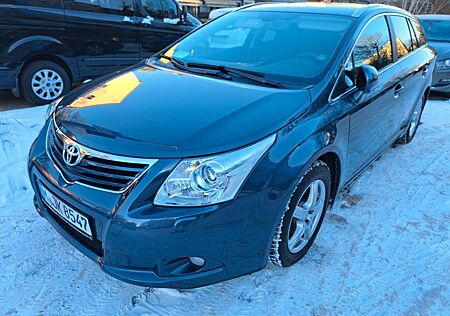 Toyota Avensis Combi Sol 1.8-l-VVT-i Automatik Sol