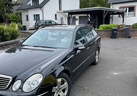 Mercedes-Benz E 280 CDI 4MATIC T AVANTGARDE Avantgarde