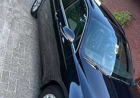 VW Passat Variant Volkswagen 2.0 TDI SCR Variant - R-line