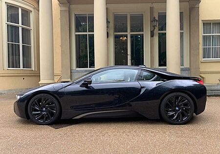 BMW i8 Coupé -