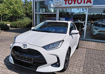 Toyota Yaris Hybrid 116 1.5 VVT-i Teamplayer (XPA1)