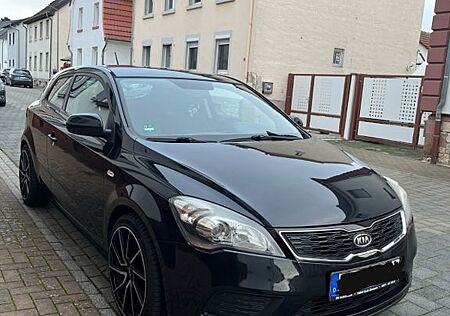 Kia Cee'd / Ceed 1.4 CVVT Seven Stars Sporty Wag...