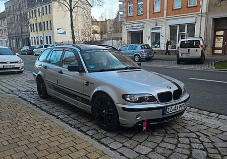 BMW 318i touring -sportpaket