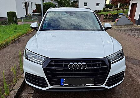 Audi Q5 3.0 TDI tiptronic quattro -