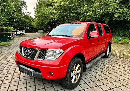 Nissan Navara 2.5 dCi 4x4 Doppel-Kabine Hardtop Klima