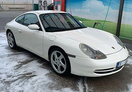 Porsche 996 Carrera 4 Coupé 2001 Motor nach Komplettüber