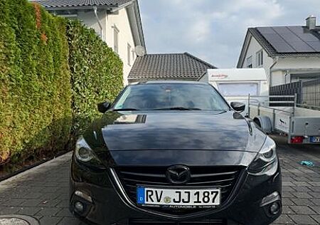 Mazda 3 2.2 SKYACTIV-D 150 Sports-Line Auto Sports...