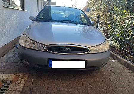 Ford Mondeo 2.0 - ohne HU, f. Export