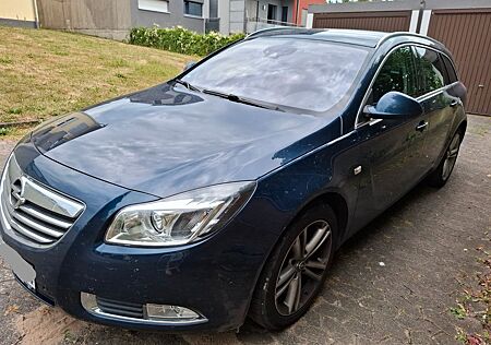 Opel Insignia Sports Tourer 2.0 T Edition A 4x4 E...