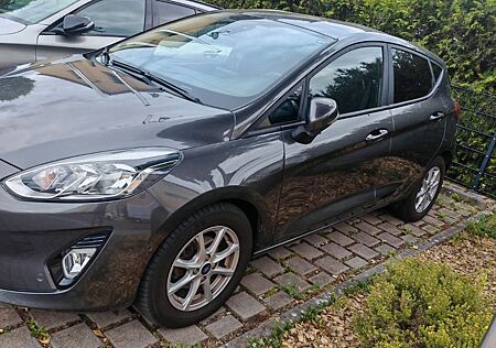 Ford Fiesta 1,0 EcoBoost 74kW Cool & Connect Auto...