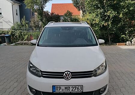 VW Touran Volkswagen 2.0 TDI 125 kW DSG Highline Highline