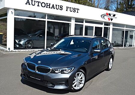 BMW 320d Touring,LEDER,LED,NAV,AUT,KAM,PDC,AHK,1HAND