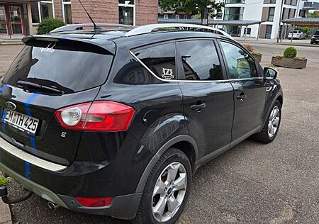 Ford Kuga 2,0 TDCi 2x4 103kW Individual Individual