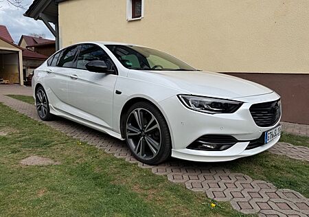 Opel Insignia 2.0 BiTurbo Diesel Exclusive Auto 4...