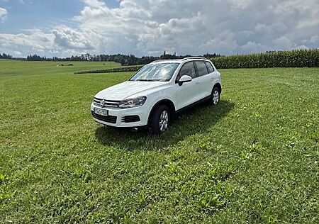 VW Touareg Volkswagen 3.0 V6 TDI 150kW Tiptr BlueMotion Te...
