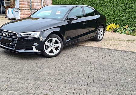 Audi A3 Limousine 1.0 TFSI