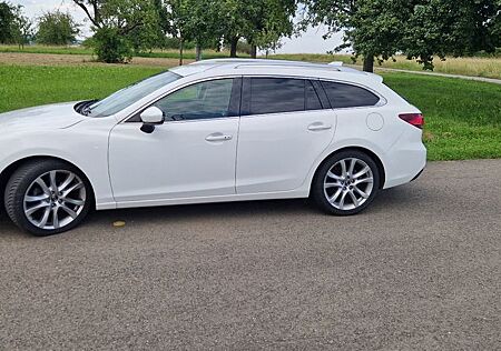 Mazda 6 gebraucht kaufen Mazda 6 2.2 SKYACTIV-D 175 i-ELOOP Sports-Line Spo...