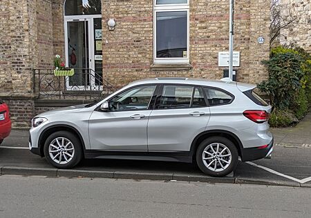 BMW X1 xDrive20i Advantage Steptronic