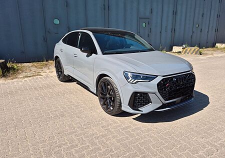 Audi RS Q3 RSQ3 Sportback 2.5 TFSI quattro - 280Km/h