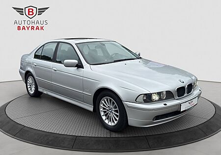 BMW 520 i XENON/PDC/KLIMA-A/SCHIEBEDACH/TEMP./TÜV