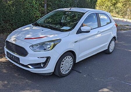 Ford Ka + Cool & Connect