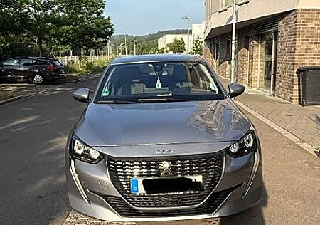 Peugeot 208 PureTech 130 EAT8 Allure Allure