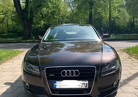 Audi A5 3.2 FSI tiptronic quattro -