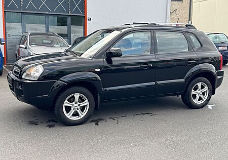 Hyundai Tucson 2.0 Style*2.Hand*Klimaaut.*8xBereift*Gepf