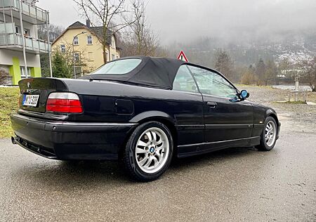 BMW 328i Cabrio