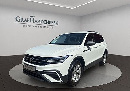VW Tiguan Allspace Volkswagen Life 1.5 TSI DSG 7Sitze AHK Navi
