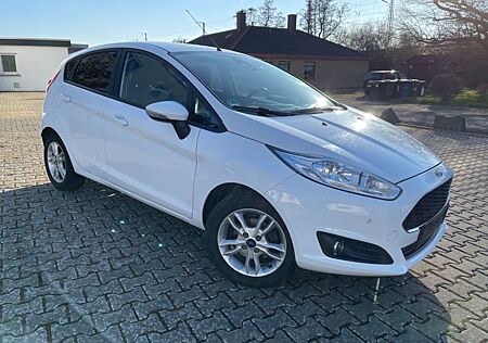 Ford Fiesta Trend FINANZIERUNG MÖGLICH