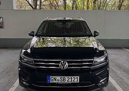 VW Tiguan Volkswagen 2.0 TDI SCR DSG -