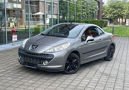 Peugeot 207 CC Cabrio-Coupe Filou