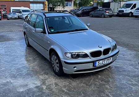 BMW 318i touring -