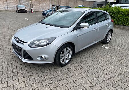 Ford Focus Lim. Champions Edition