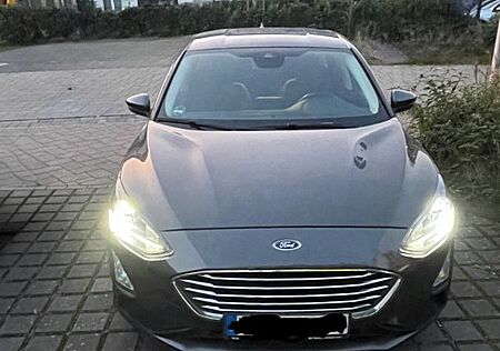 Ford Focus 1,5 EcoBoost 110kW Active Auto Active
