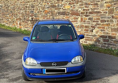 Opel Corsa 1.0 12V VIVA 1.Hand 63TKM ORIGINAL!