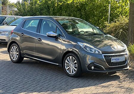 Peugeot 208 Allure / 2-Hand / Navi / Scheckheft / Klima